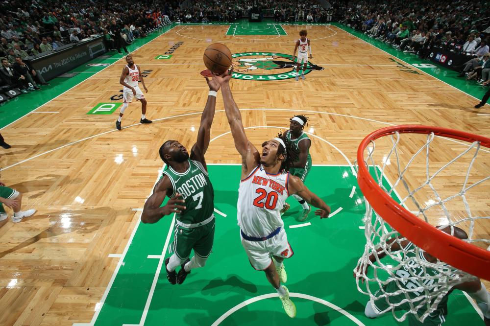 借稳定发挥 借稳定发挥