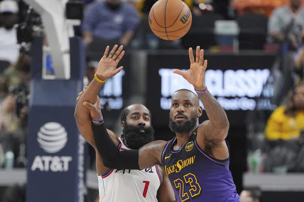 鲁斯的外线 鲁斯的外线